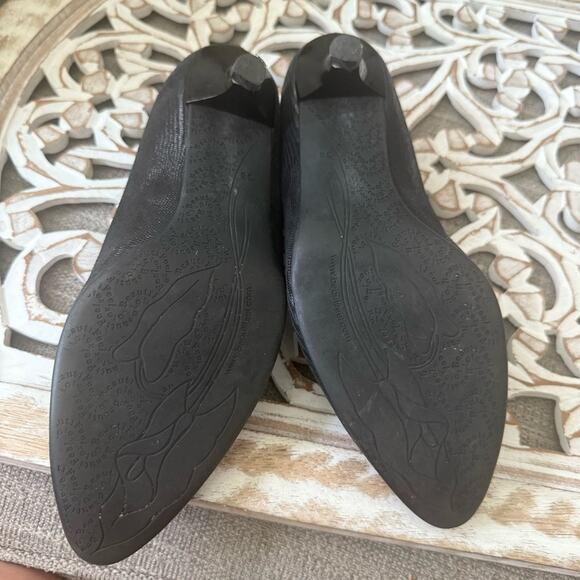 BeautiFeel Black Low Heels Shoes Women’s 38 US 7 - Picture 9 of 10